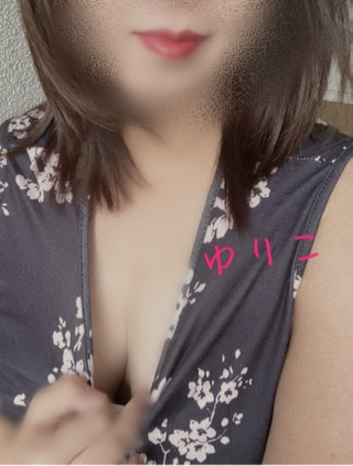 ゆりこ
